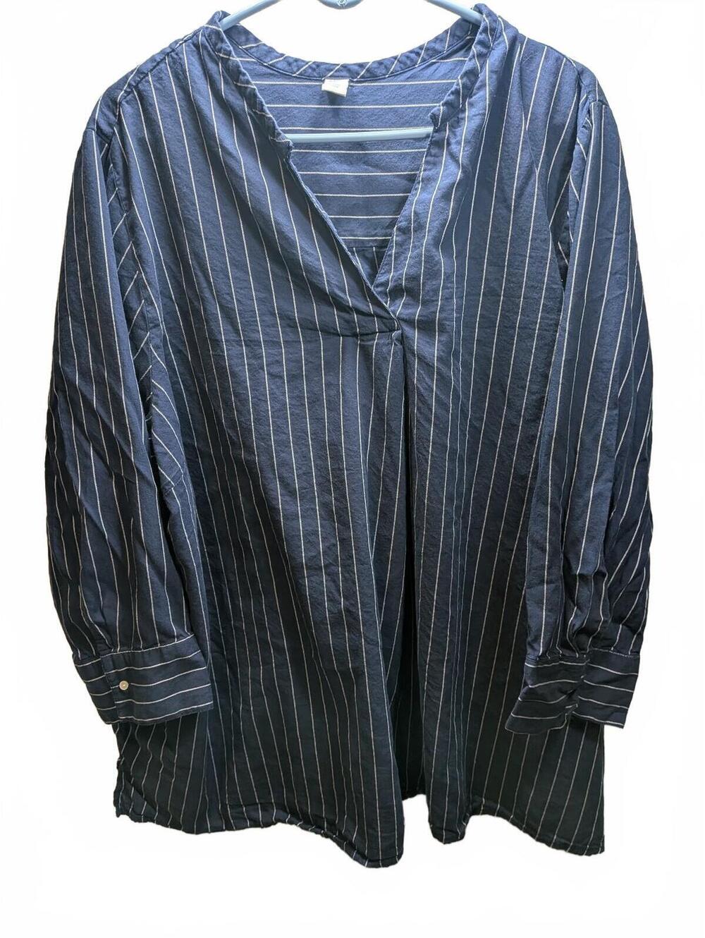 Striped Long Sleeve V-Neck Blouse